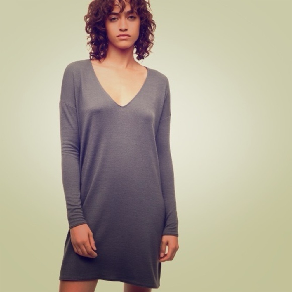 Wilfred FREE| Aritzia ‘Gail’ V-Neck Long Sleeve Dress in Chalet Grey Sz XXS